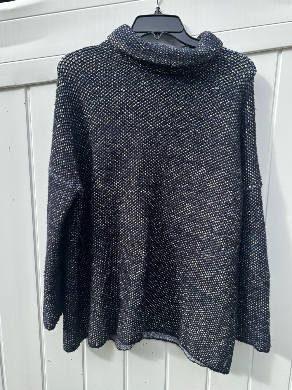 Zara Navy & White Speckled Turtleneck Sweater